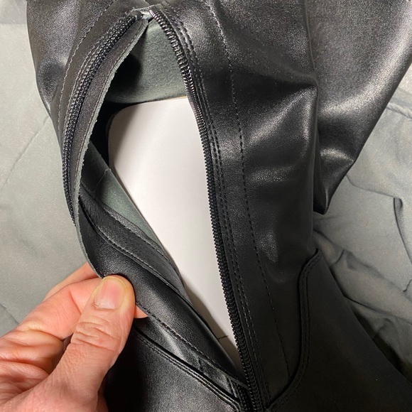 BRAND NEW Steve Madden above knee size 9.5 - Picture 4 of 6